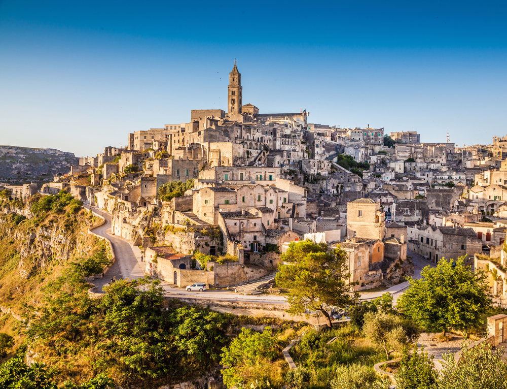 Vue sur la ville de Matera, située en haut d'une colline