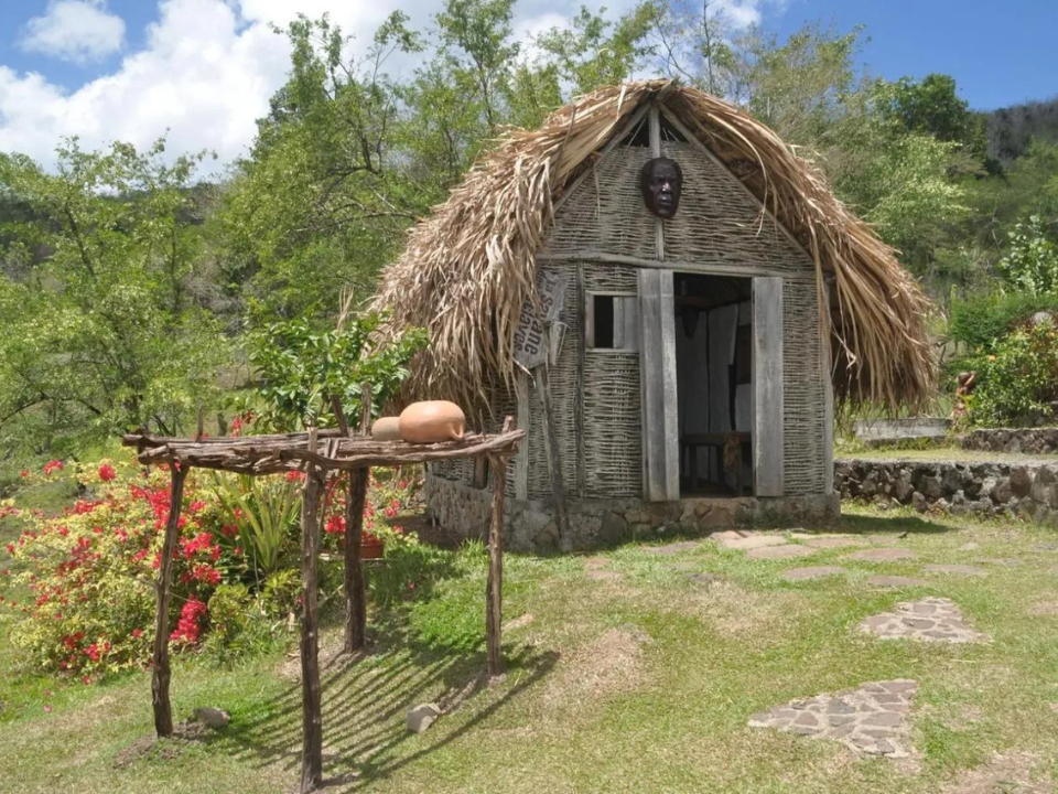 2. La Savane des Esclaves, Martinique